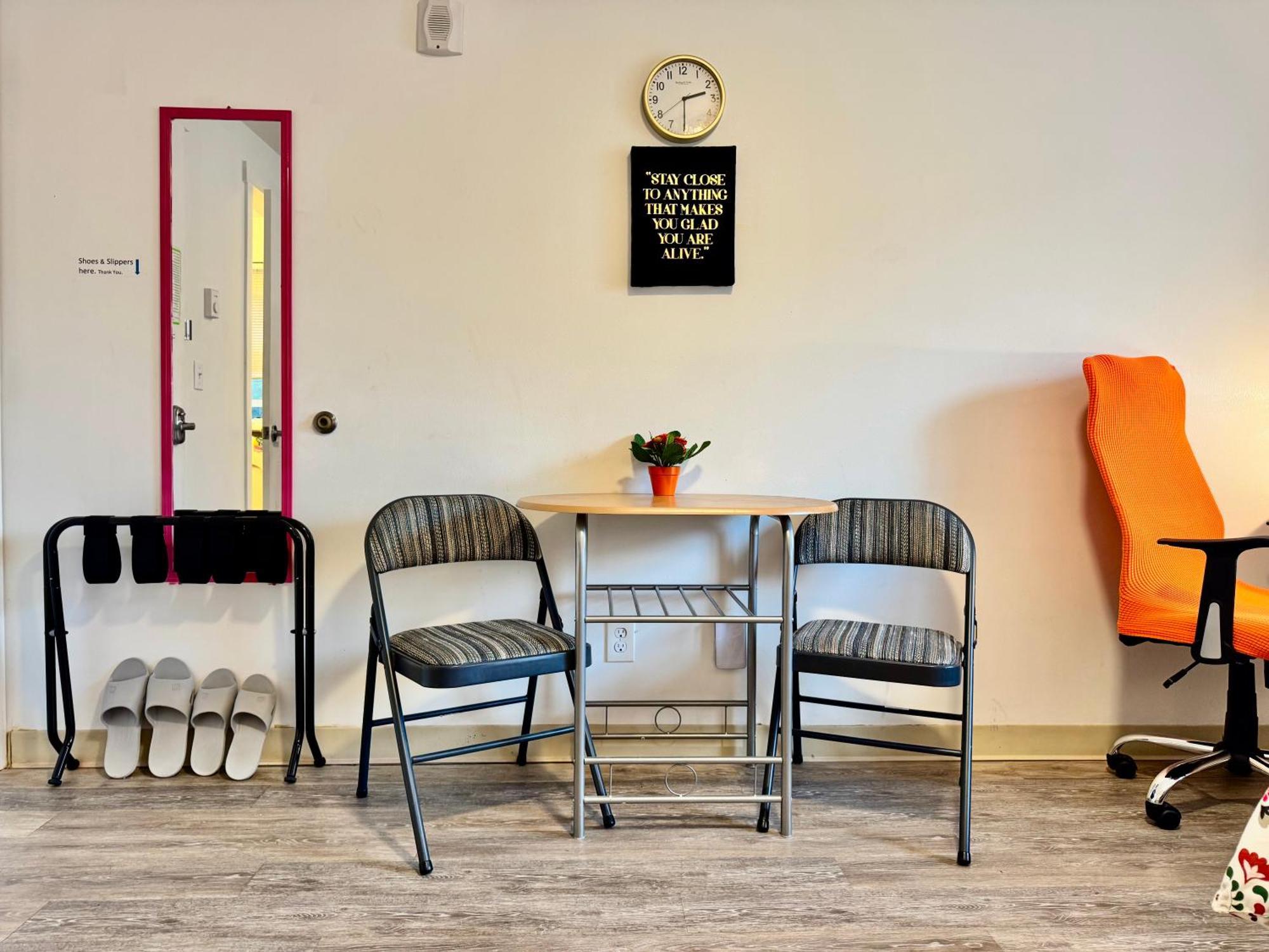 Micro Studio Apartment In University District- 10 Mins Walk To University Of Wa Seattle Exterior foto